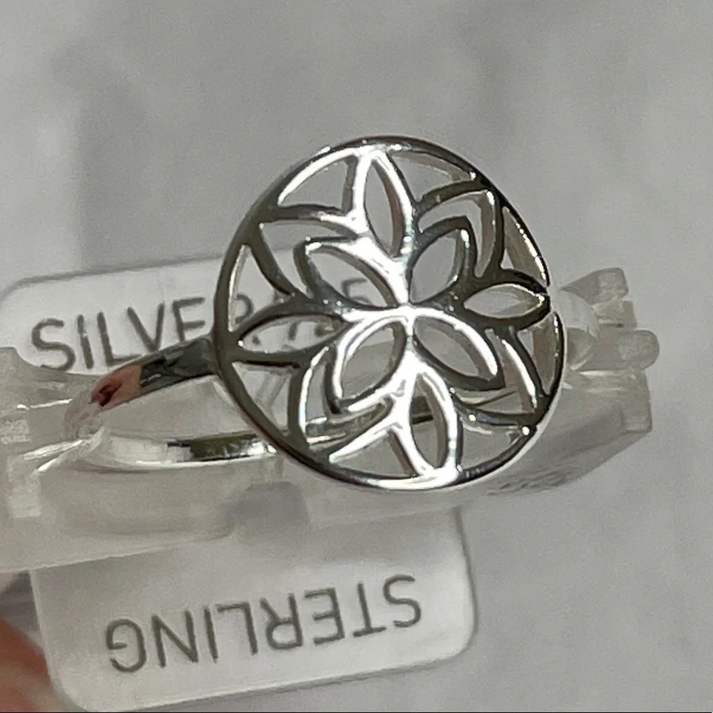 TOSH 925 Silver Plated Ring with Floral Cut-out Size 54